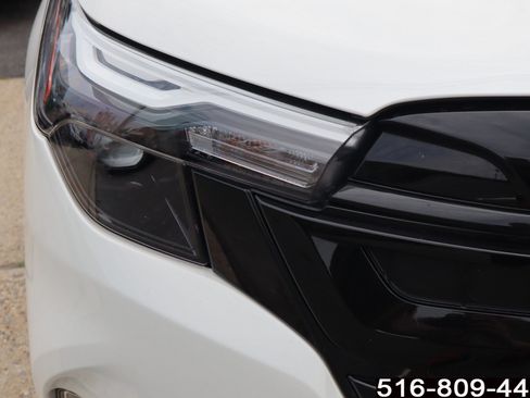 Used 2025 Subaru Forester Sport AWD/4WD image 8