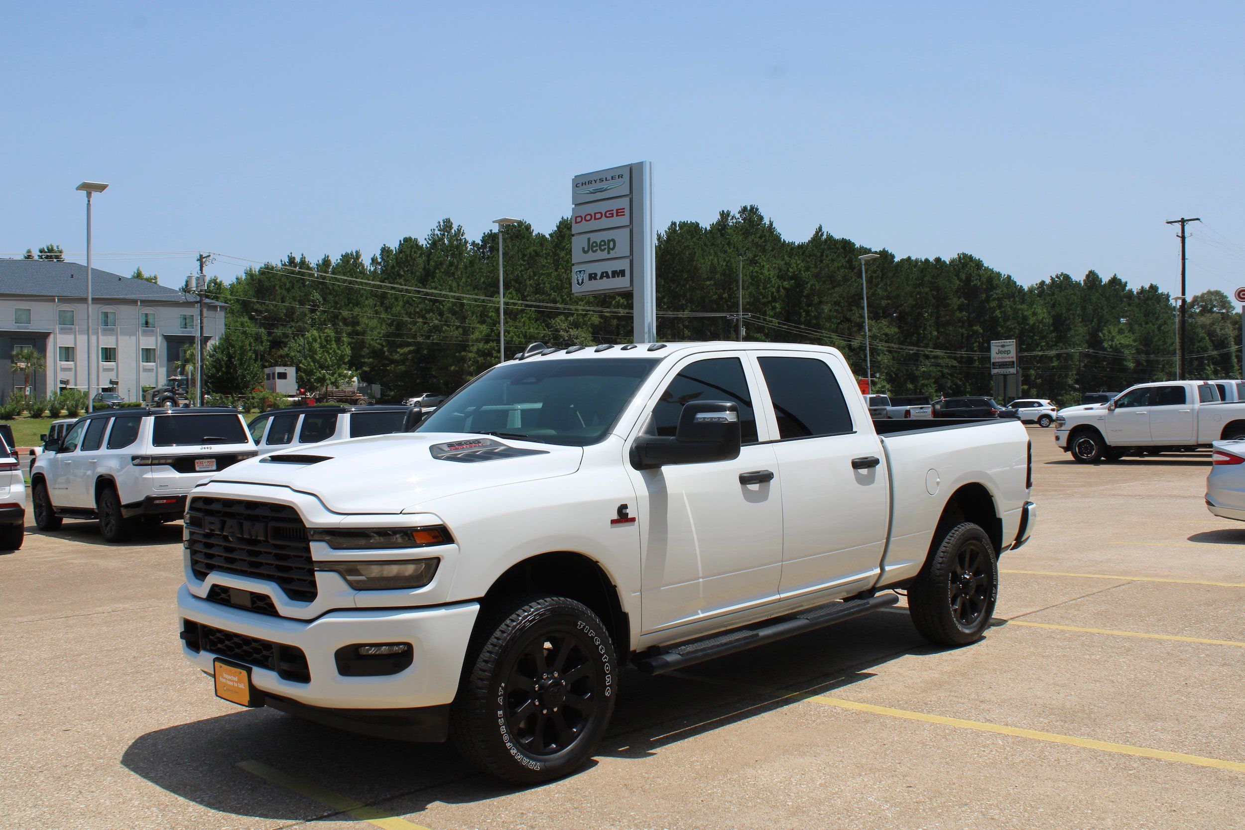 Certified 2026 RAM 2500 Tradesman AWD/4WD image 1