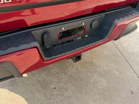 Used 2017 Chevrolet Colorado Z71 AWD/4WD image 14