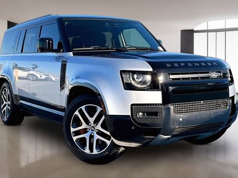 Certified 2024 Land Rover Defender 130 X image 3