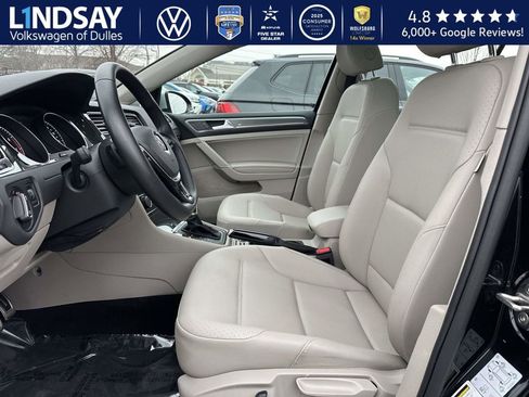 Used 2019 Volkswagen Golf Alltrack SE image 10