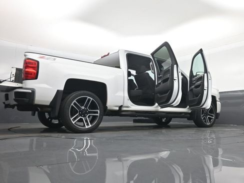 Used 2017 Chevrolet Silverado 1500 LT w/ LPO, Black Pack image 63