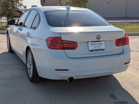 Used 2018 BMW 320i Sedan w/ Convenience Package image 5