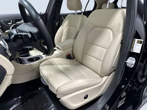 Used 2018 Mercedes-Benz GLA 250 4MATIC image 27