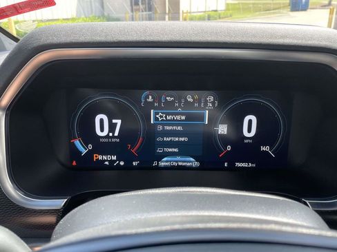 Certified 2022 Ford F150 Raptor w/ Equipment Group 801A High AWD/4WD image 31