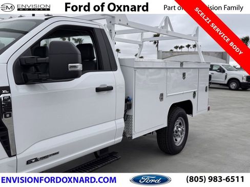 New 2025 Ford F350 XL w/ XL Chrome Package image 9