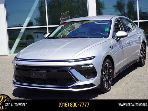 Used 2025 Hyundai Sonata SEL FWD image 1