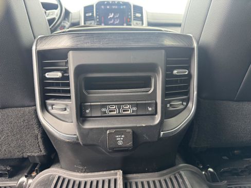 Used 2023 RAM 3500 Laramie AWD/4WD image 34