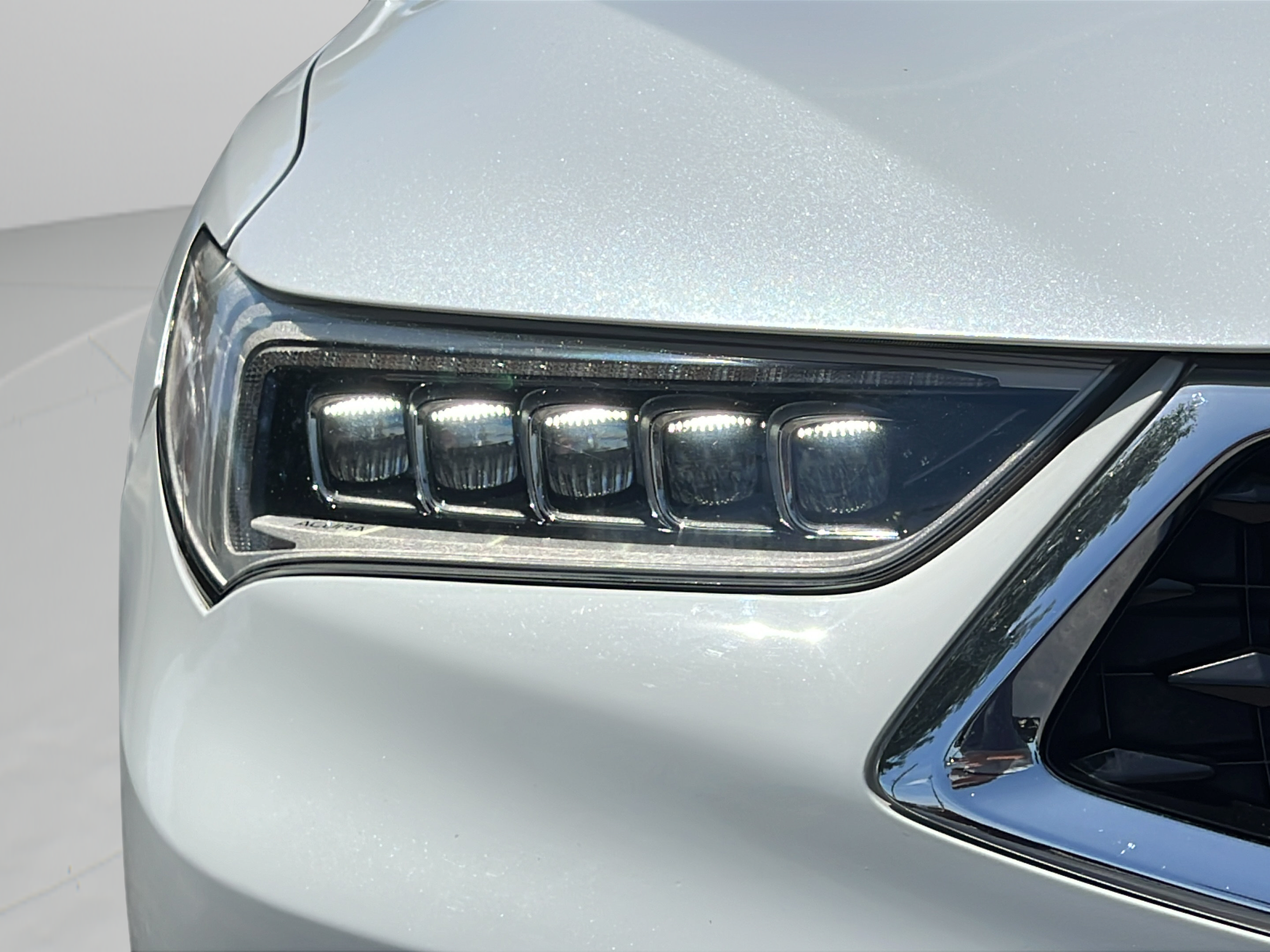 Used 2020 Acura TLX V6 FWD image 9