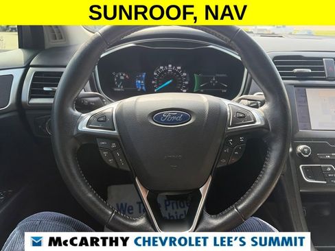 Used 2020 Ford Fusion SE w/ Equipment Group 151A FWD image 19
