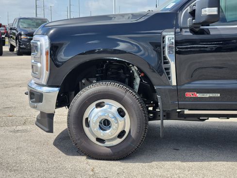 New 2026 Ford F350 King Ranch w/ Chrome Package AWD/4WD image 7