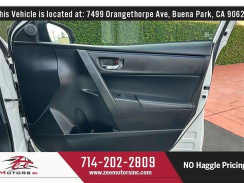 Used 2019 Toyota Corolla XSE image 49