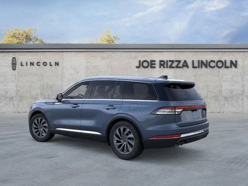 New 2026 Lincoln Aviator AWD image 4