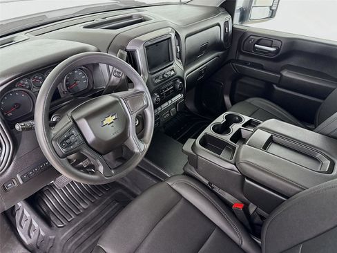 Used 2024 Chevrolet Silverado 2500 W/T w/ WT Convenience Package image 10