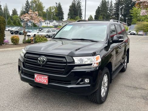Used 2021 Toyota Land Cruiser AWD/4WD image 4