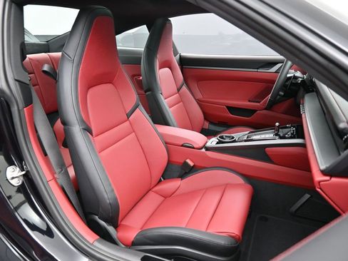 New 2026 Porsche 911 Carrera image 28