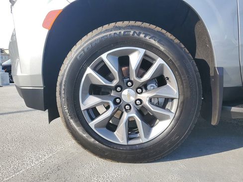 Used 2024 Chevrolet Tahoe LS w/ Driver Alert Package image 6