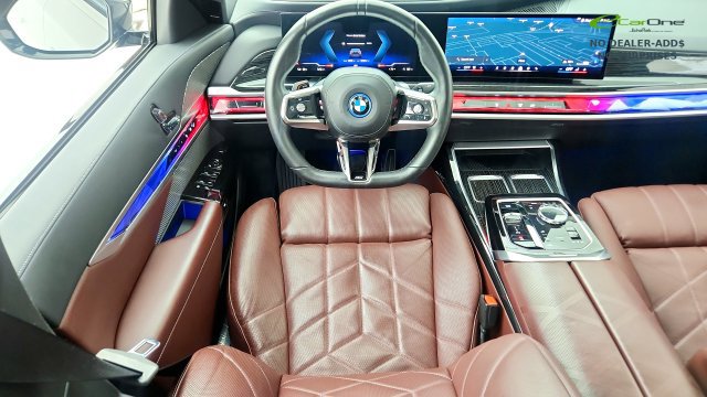 Used 2025 BMW i7 eDrive50 w/ M Sport Package RWD image 56