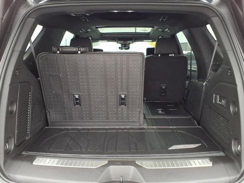 Certified 2024 Chevrolet Tahoe High Country w/ Advanced Technology Package image 24