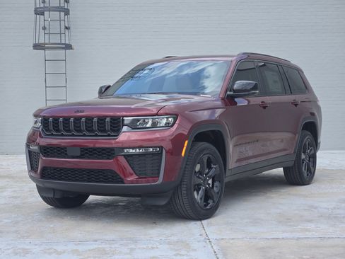 New 2026 Jeep Grand Cherokee L Limited AWD/4WD image 2