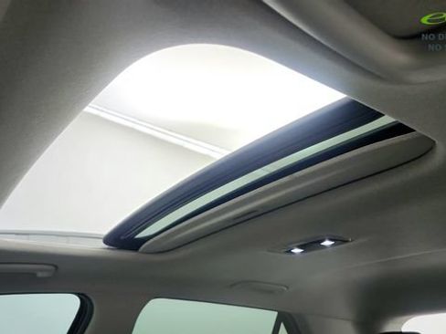 Used 2024 Kia Niro Wave w/ Wave Preserve Package FWD image 69