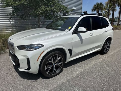 Used 2025 BMW X5 sDrive40i w/ M Sport Package RWD image 1