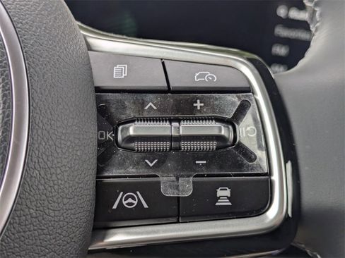 Used 2025 Kia Sorento S w/ Panoramic Sunroof Package image 27