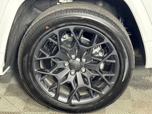 Used 2026 Jeep Grand Cherokee L Summit w/ Obsidian Package AWD/4WD image 53