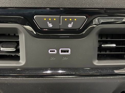 New 2026 GMC Sierra 1500 AT4X AWD/4WD image 8