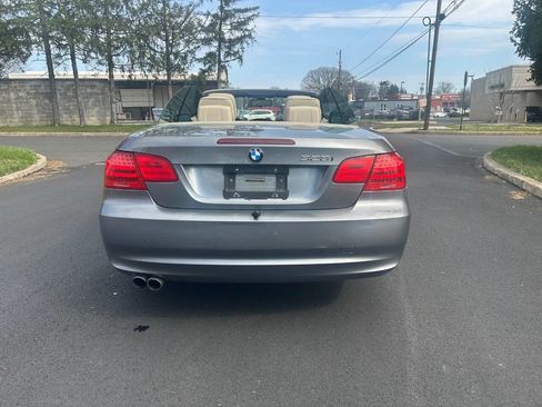 Used 2011 BMW 328i Convertible image 6