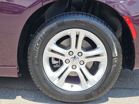 Certified 2021 Dodge Charger SXT RWD image 13