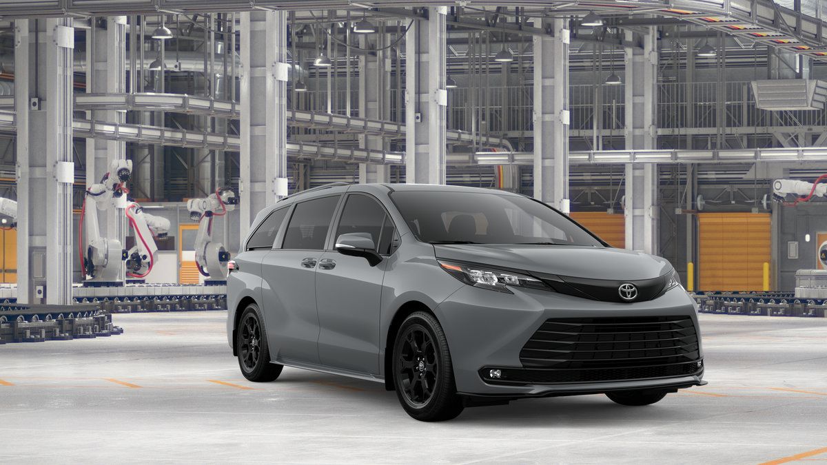 New 2026 Toyota Sienna XLE Woodland Edition AWD/4WD image 15