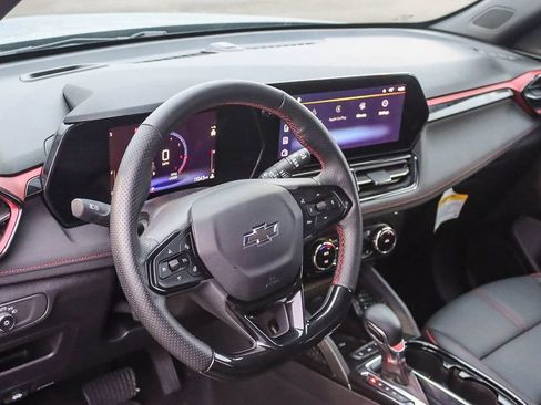 Used 2026 Chevrolet TrailBlazer RS w/ Convenience Package image 8