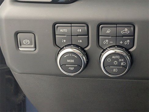 Certified 2024 GMC Sierra 1500 Denali w/ Denali Reserve Package image 17