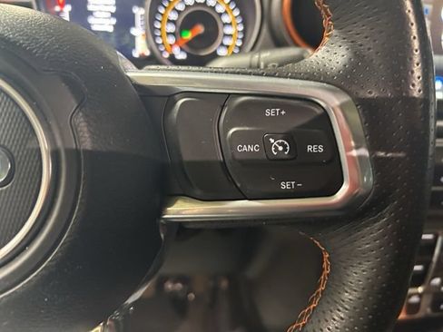 Used 2023 Jeep Gladiator Mojave w/ Cold Weather Group AWD/4WD image 28