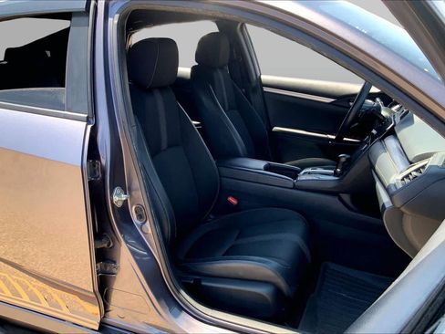 Used 2020 Honda Civic Sport image 9