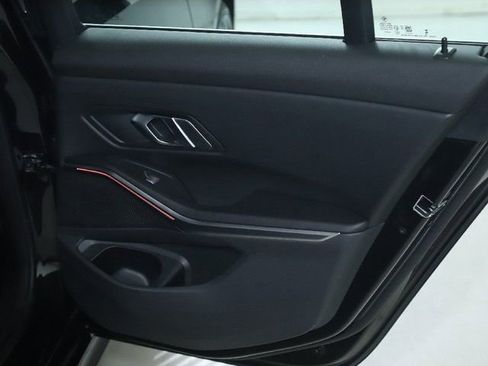 Certified 2025 BMW 330i xDrive 330i xDrive w/ Premium Package image 32