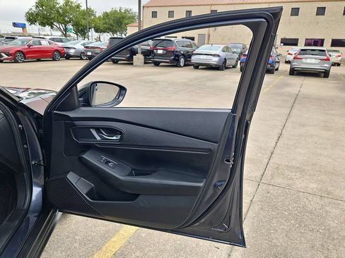 Used 2025 Honda Accord SE image 33