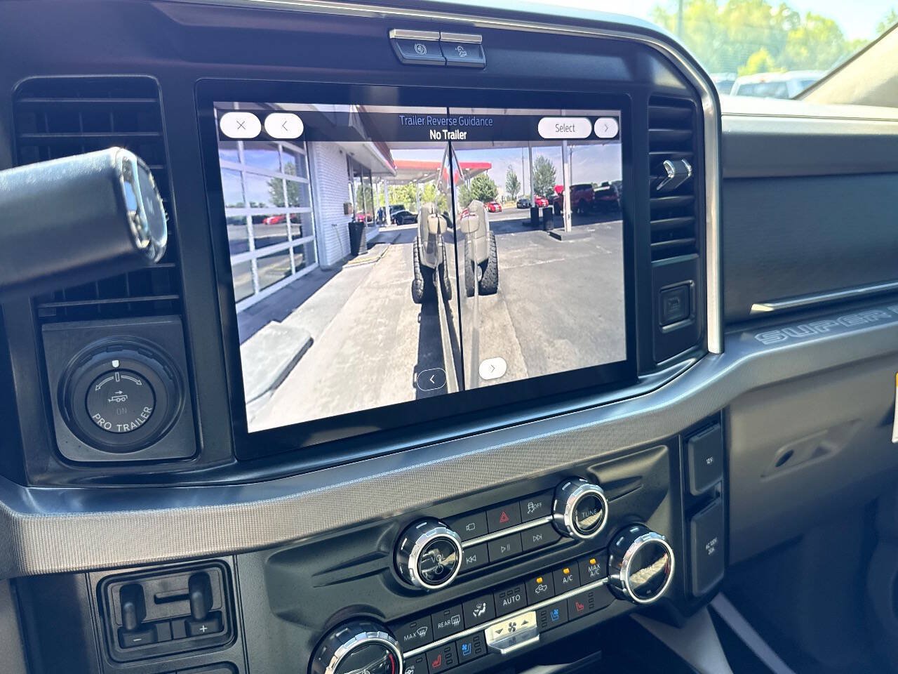 Used 2026 Ford F450 Platinum w/ Platinum Plus Package AWD/4WD image 31