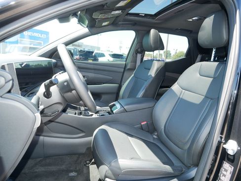Used 2025 Hyundai Santa Cruz SEL AWD/4WD image 34