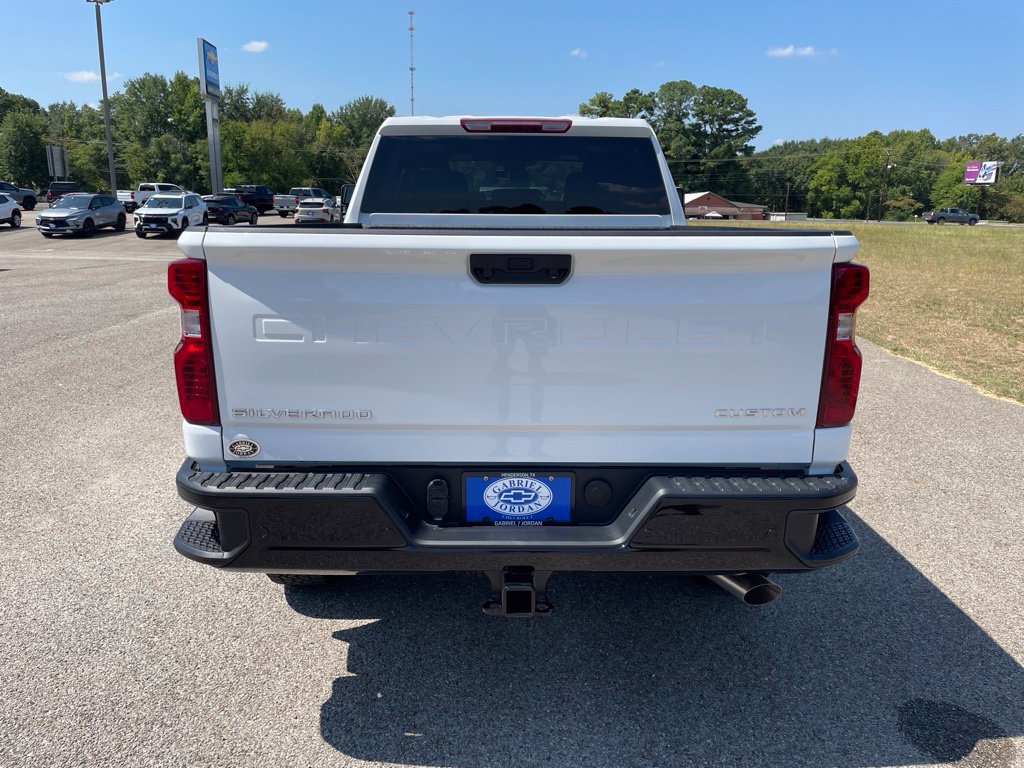 New 2026 Chevrolet Silverado 2500 Custom w/ Custom Convenience Package AWD/4WD image 5