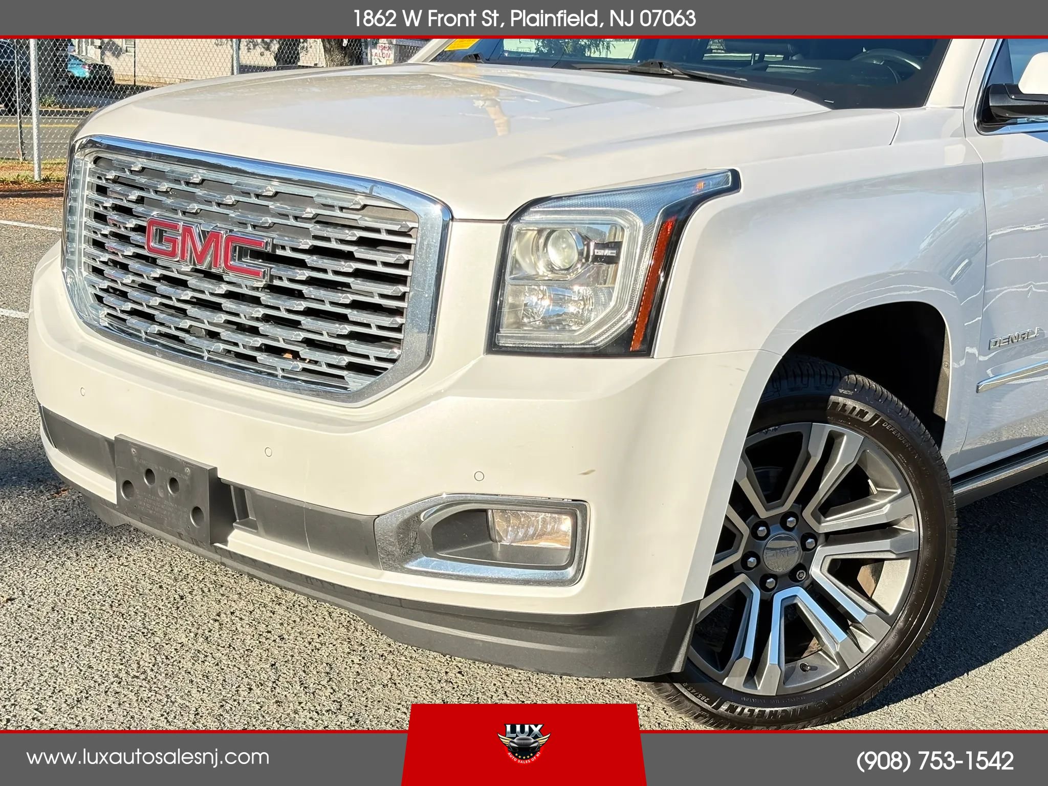 Used 2019 GMC Yukon Denali w/ Denali Ultimate Package AWD/4WD image 19