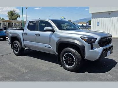 Used 2025 Toyota Tacoma TRD Off-Road