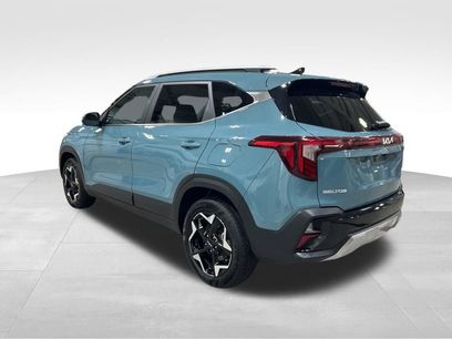 Certified 2025 Kia Seltos EX