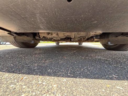 Used 2014 Ford Focus SE w/ Equipment Group 201A FWD image 19