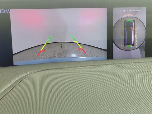 New 2027 Lincoln Navigator Premiere RWD image 27