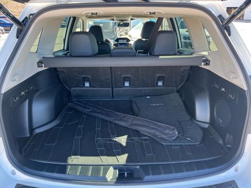 Used 2022 Subaru Forester Touring w/ Popular Package #2 image 23