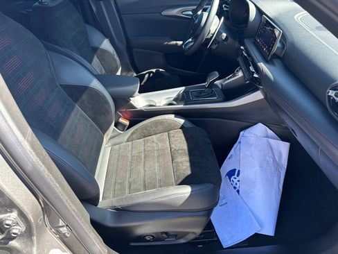 Used 2025 Dodge Hornet R/T w/ R/T Plus Package image 13