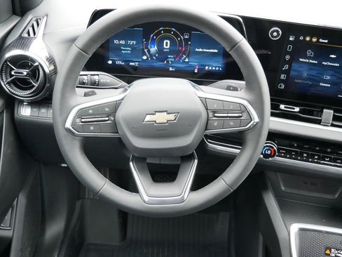 New 2026 Chevrolet Equinox LT AWD/4WD image 19