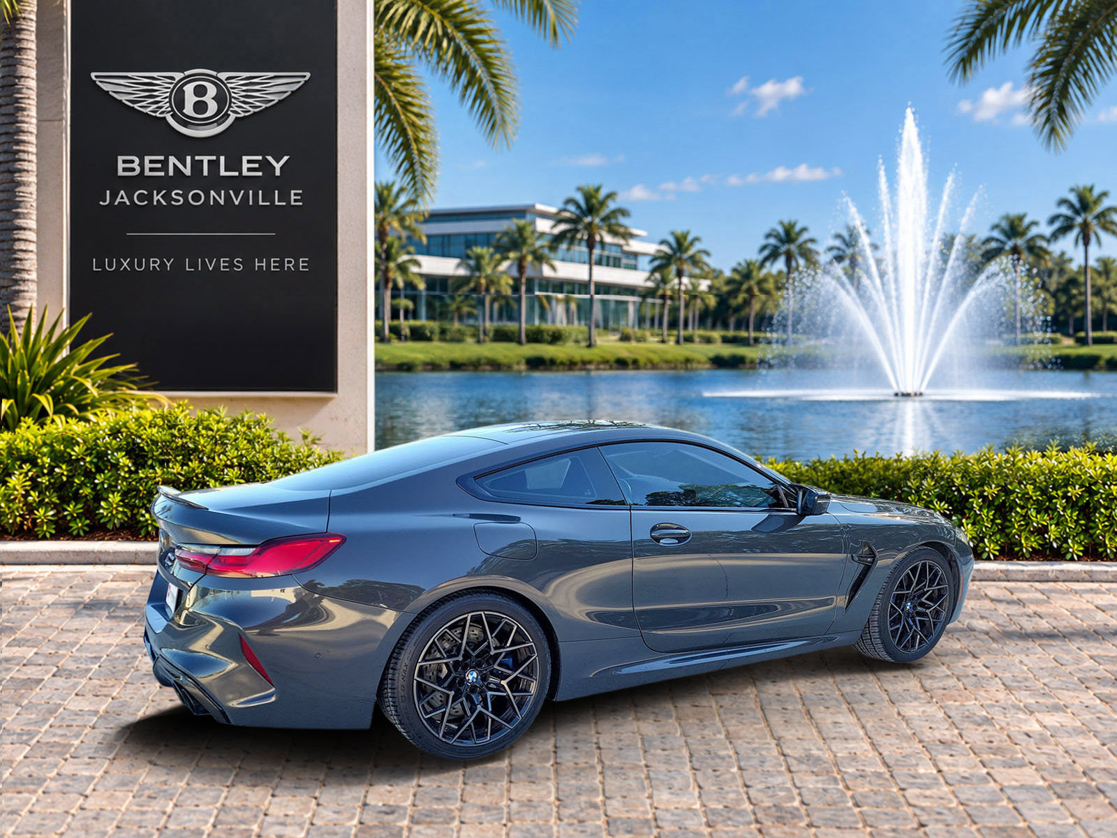 Used 2022 BMW M8 Competition w/ M Carbon Exterior Package AWD/4WD image 6
